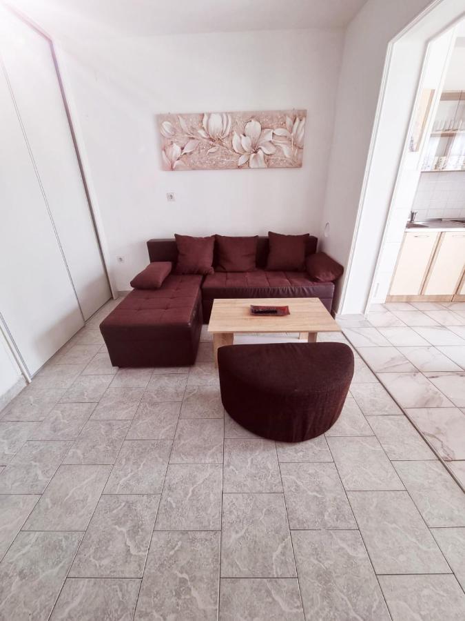 Apartments Nada Крк Экстерьер фото